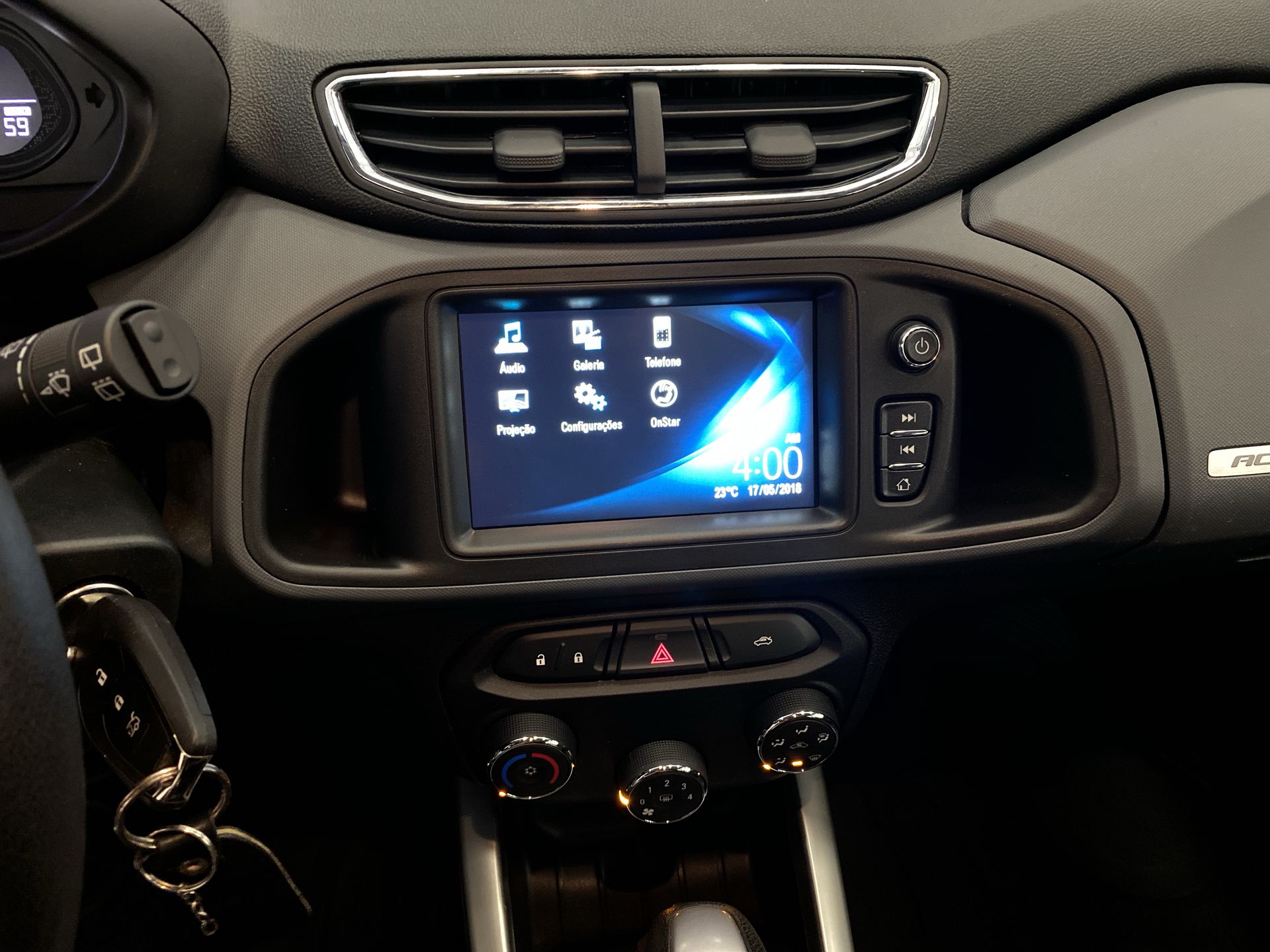 Chevrolet-ONIX-ONIX HATCH ACTIV 1.4 8V Flex 5P Aut.
