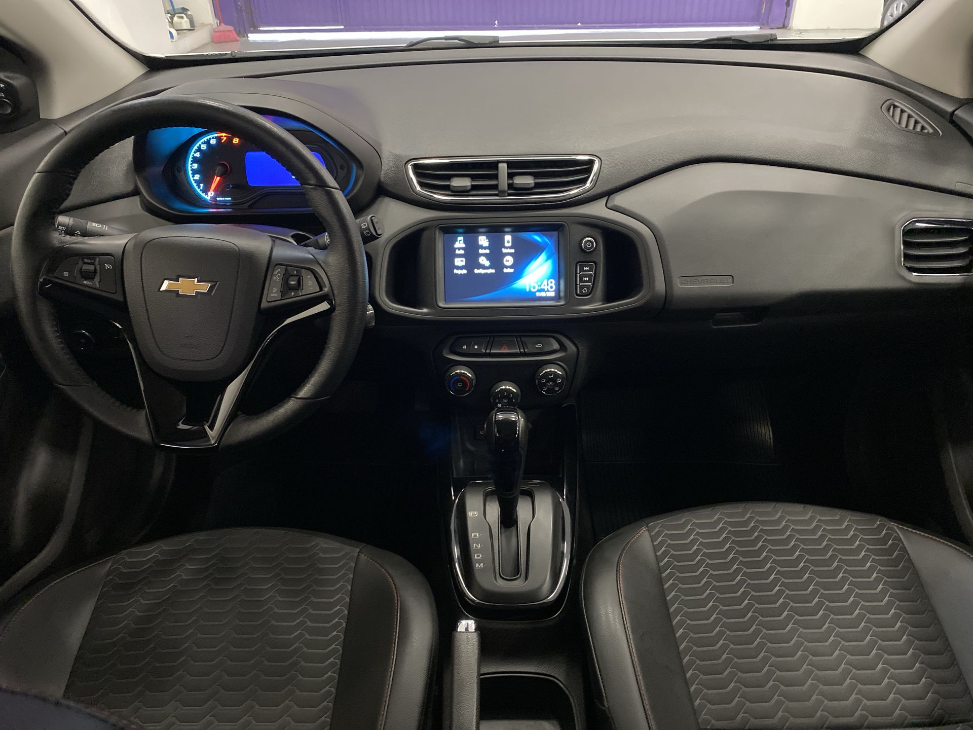 Chevrolet-ONIX-ONIX HATCH LTZ 1.4 8V FlexPower 5p Aut.